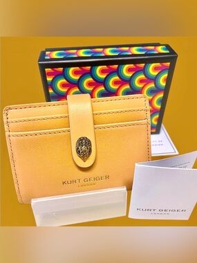 Kurt Geiger NWT Leather bifold Wallet/Card Holder taupe Crystal Eagle Head &Box